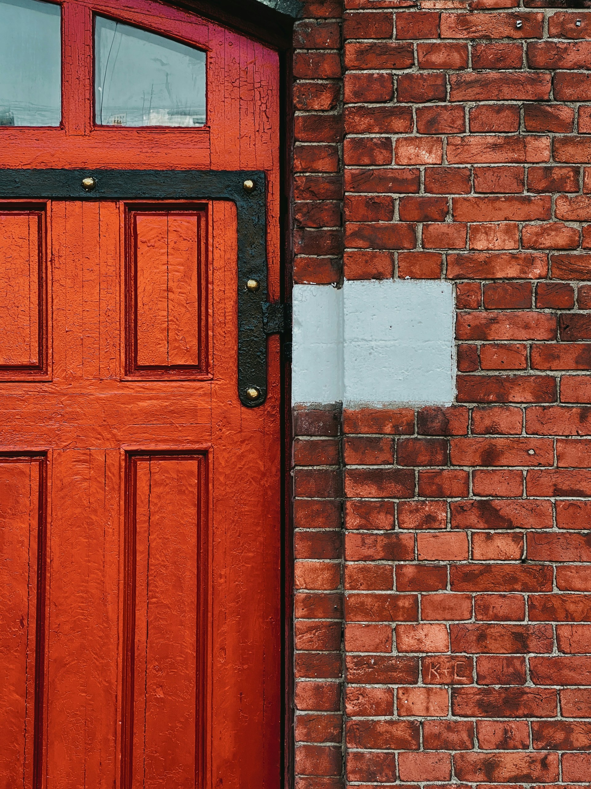 What Is Brick Mold on Door? A Detailed Guide to This Essential Trim Component