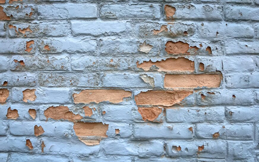 How to Remove Latex Paint from Brick