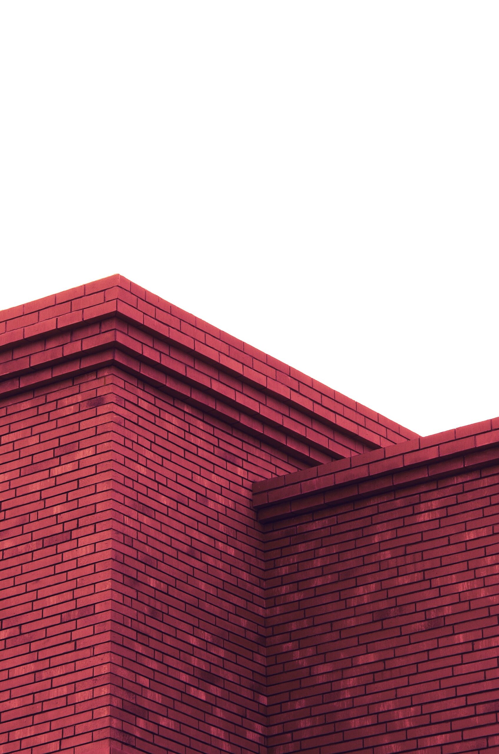 What Siding Colors Actually Work with Red Brick?